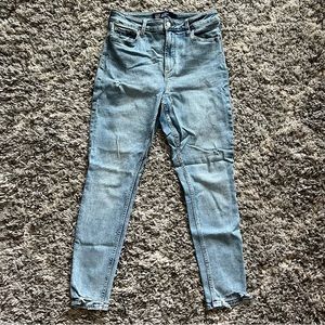 GAP Denim High Rise Jeans size 10 NEW!!